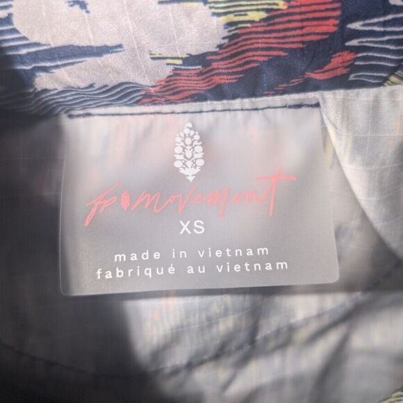 Free People Movement Supernova Floral Vest Hoodie XS NWT Fast Shipping - Picture 14 of 16